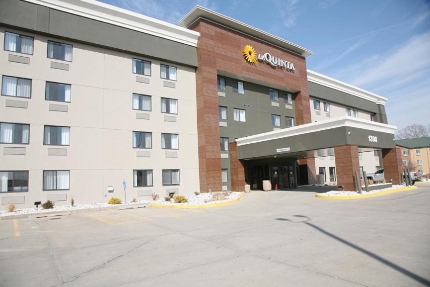 La Quinta By Wyndham Des Moines West Clive Hotell Exteriör bild