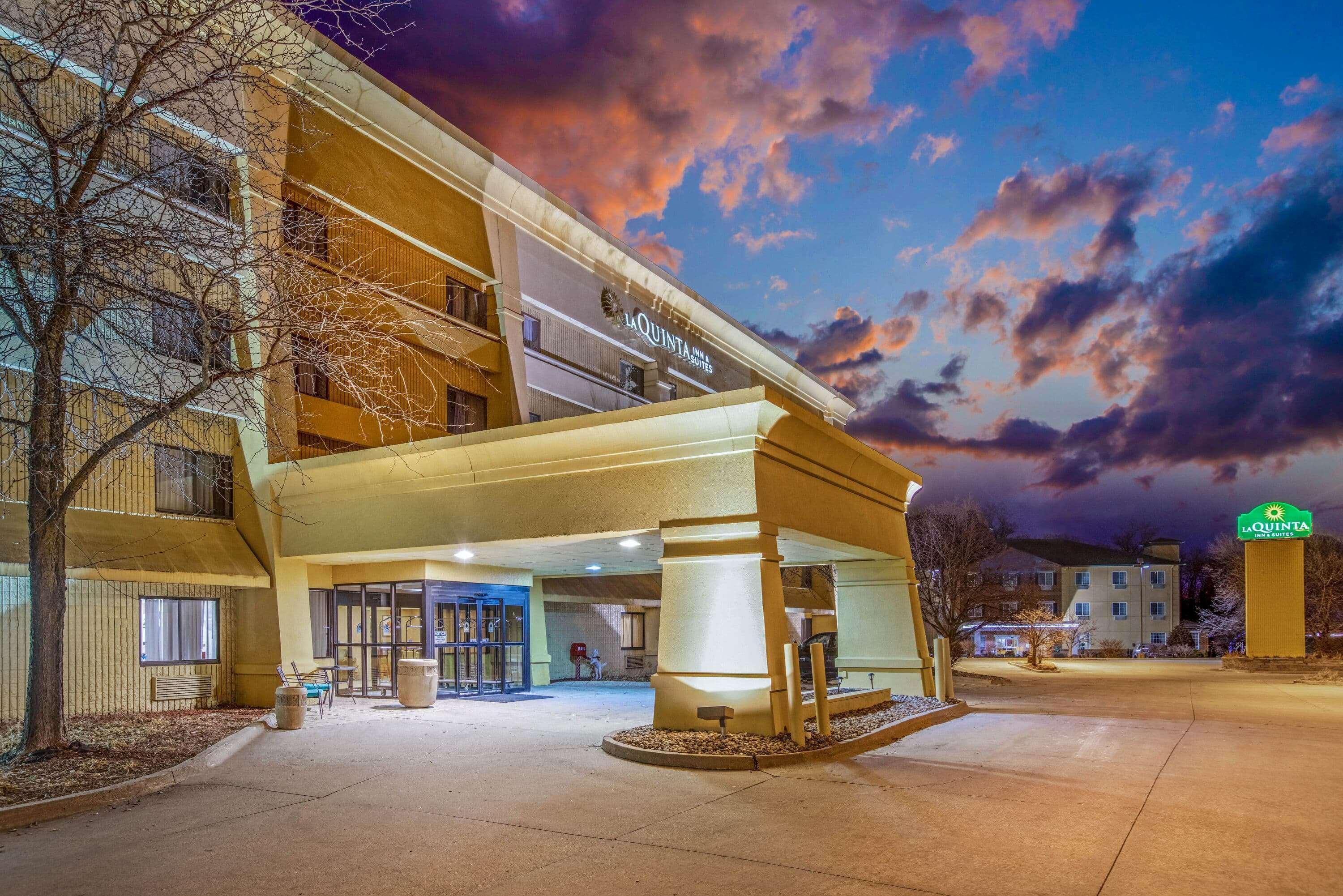 La Quinta By Wyndham Des Moines West Clive Hotell Exteriör bild